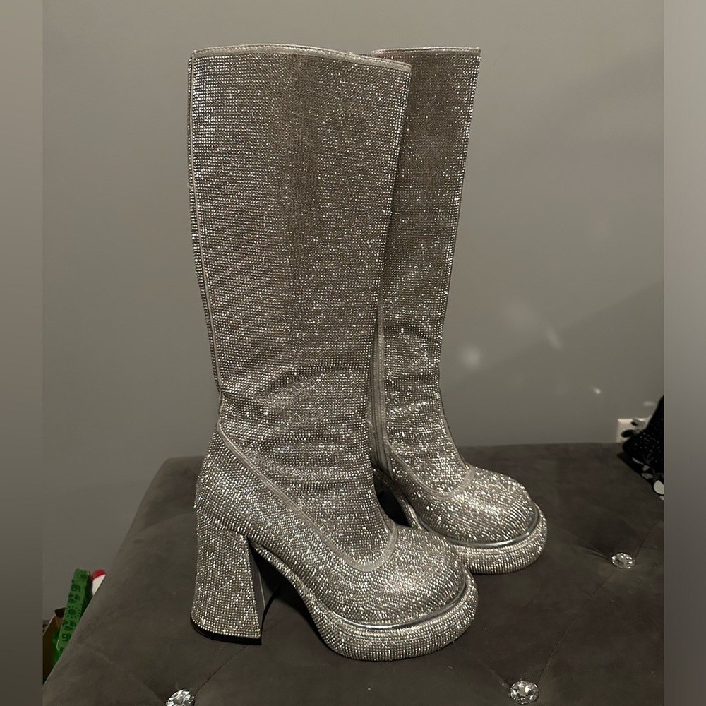 SPARKLY silver rhinestone boots *perfect for concert/event/costume*
